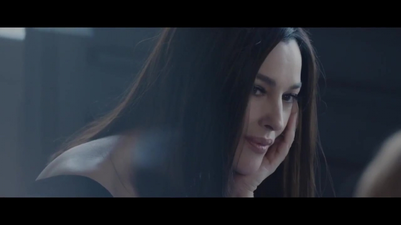 Monica bellucci e nivea (hd)