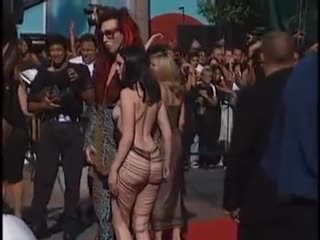 Marilyn manson y rose mcgowan mtv music video awards 1998