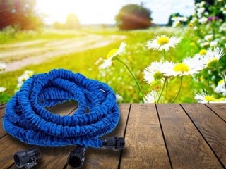 Растягивающийся шланг для полива xhose (the stretch hose for watering)