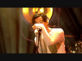 The 1975 love it if we made it live (skavlan) 2019