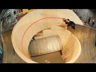 Tony hawk skates first downward spiral loop