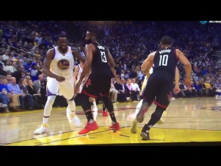 This dirty play by draymond is just sad to see, harden's wrist is hurt and he just takes a cheap shot