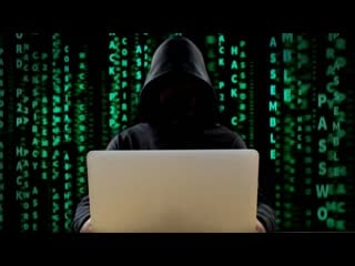 Үйде мөлдір іш киім киген студент