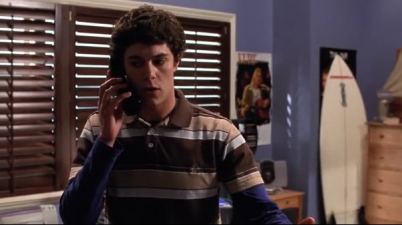 Englishthrutvseries theoc s01e02 06 johnny law grub donzi