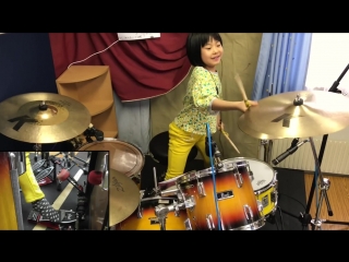 Good times bad times led zeppelin cover by yoyoka, 8 year old