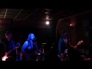 Mike tramp lucer wait till forever live @ bada bing oostende 7 september 2015