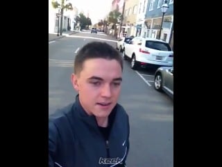 @armywives at 9 est on lifetime live tweeting! jessemccartney