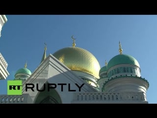 Grosse moskauer moschee festlich wiedereröffnet