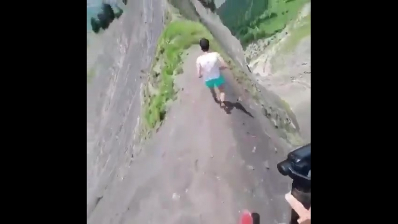 Нелегко быть оператором