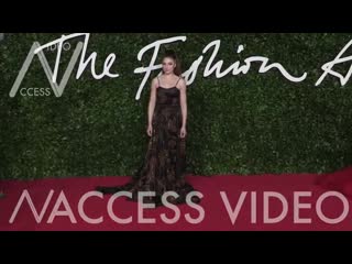 Ellie bamber, poppy delevingne and more on the red carpet for the british fashion awards