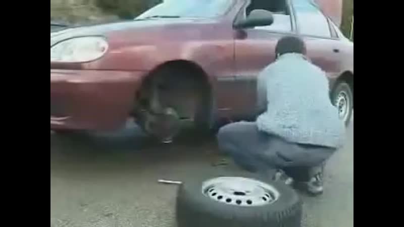 Попросил жену выставить аварийный знак