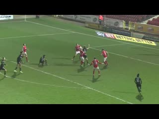 "суиндон таун" 2 2 "йовил таун"