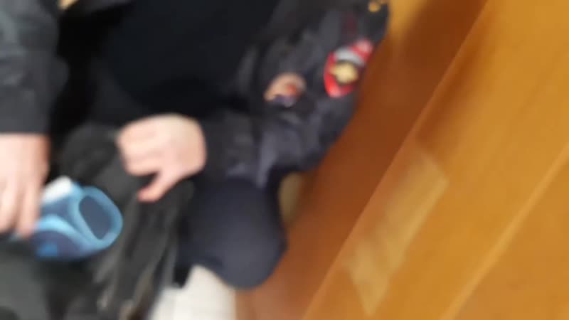 Скрытая камера полиция избила журналиста "росдержавы" и угрожала подкинуть молодые сочи