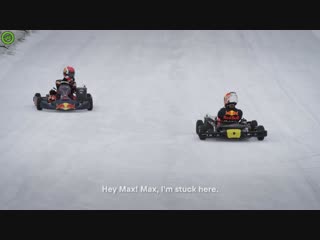 Max en pierre gasly op het ijs