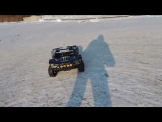 Losi 5ive t on snow and ice porn drifting zenoah g290, ddm dominator, walbro wt990 (1)