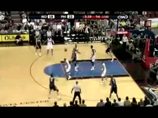 Andre igoudala nice fastbreak one handed slam vs indiana