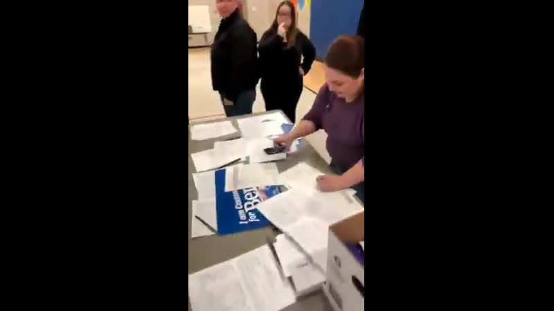 Нормально они в айове голосуют, выбирают кандидата по броску монетки 🇺🇸