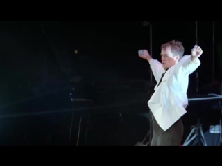 Peter gabriel sledgehammer live in athens 1987