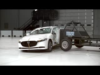 2019 mazda 3 sedan side iihs crash test