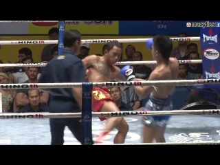 Muay thai fight yodsila vs choktawee new lumpini stadium bangkok 25th august 2015