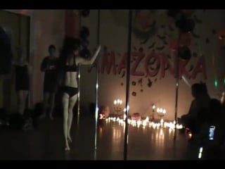 Amazonka pole dance academy танец ученицы юли заноги
