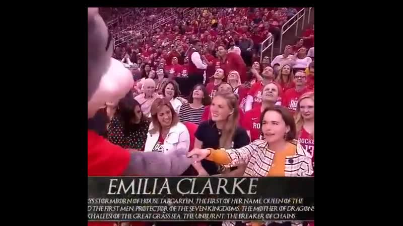 Emilia clarke 2019 nba playoffs on may 10, 2019