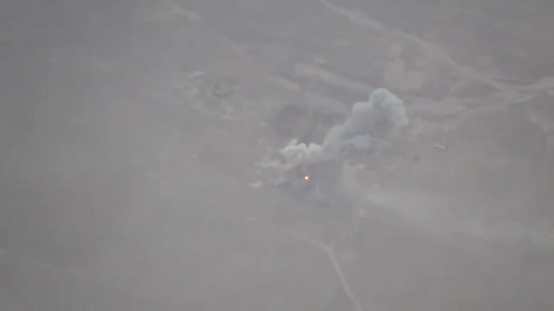 Кадры нанесения авиационных ударов по объектам сторонников игил