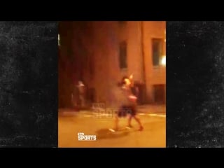 Sean avery 13 street fight video surfaces fought 2 guys at once tmz sports