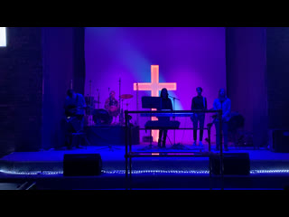 Молодежное служение