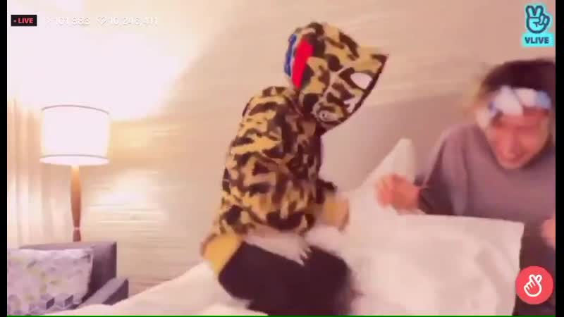 Хулиган издевается над ребенком молодые смотреть без реклам и смс бесплатно садистские развлечения