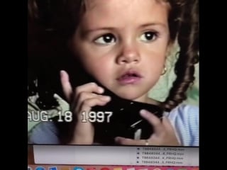 Мэнди тифи в «instagram» «@/selenagomez talking to me on the phone when i was at work asking about her day at school my sassy,