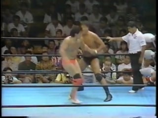 Jumbo tsuruta/yoshinari ogawa vs kenta kobashi/tsuyoshi kikuchi [jip]