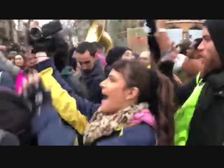 Gilets jaunes gelbwesten yellow vests la fanfare invisible 1(1)