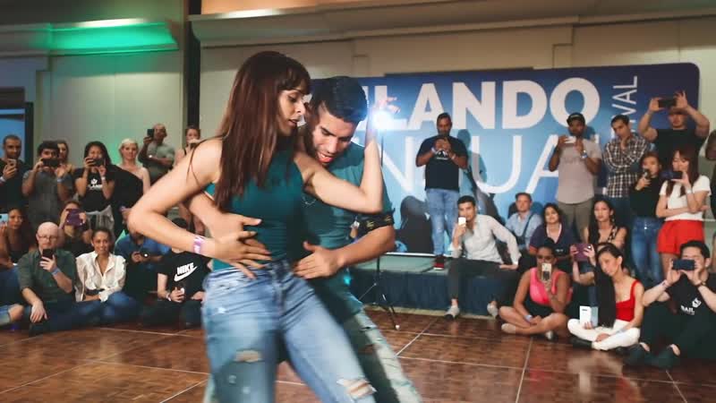 Marco y sara bachata workshop ⁄ bailando sensual