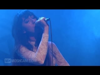 Nostalghia naked as a hand (live at the metro theatre in sydney)