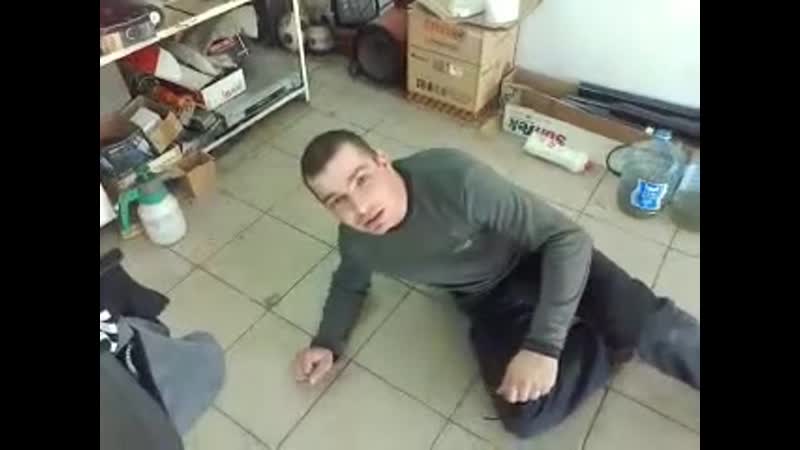 Работник склада