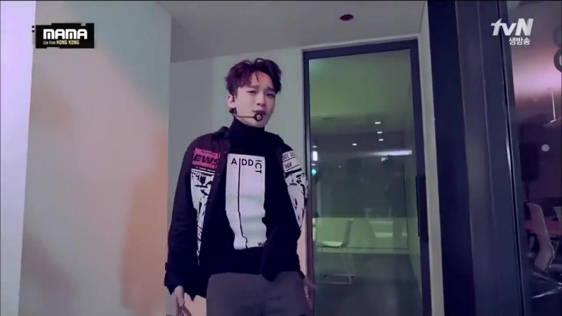 Planet porn video – 151202 2015 mama exo light planet call me baby light saber