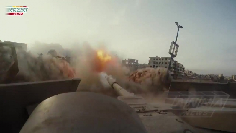 Сирия май 2018 атака позиций иг под прикрытием бронетехники республиканской гвардии