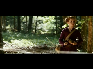 Девочка и лисенок