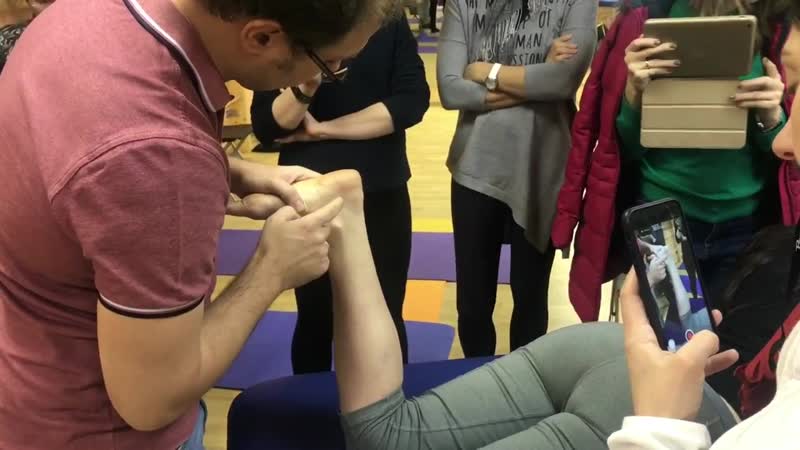 Осмотр, пальпация ахиллова сухожилия