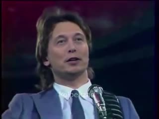 Elon musk performs a ussr space song zemlya v illuminatore