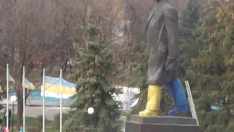 Снос памятника ленину г краматорск 17 04 15