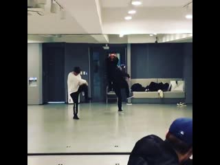 190526 lay instagram update