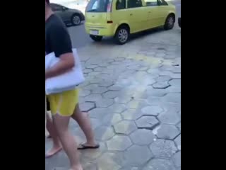 Alex turner and louise verneuil waiting for a car rio,