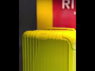 190705 sehun на rimowa pop up store