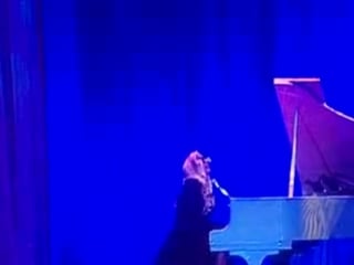 Lady gaga performs her rendition of 'imagine' at the hrc national dinner 2009