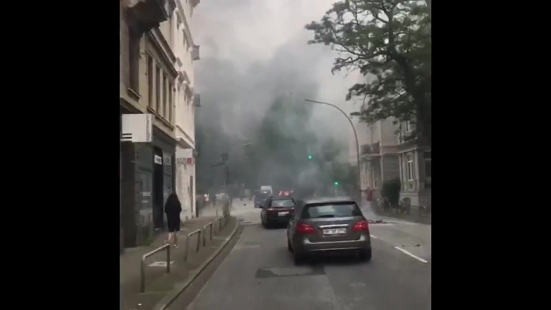 Массовые беспорядки в гамбурге полиция бездействует телеканалы молчат