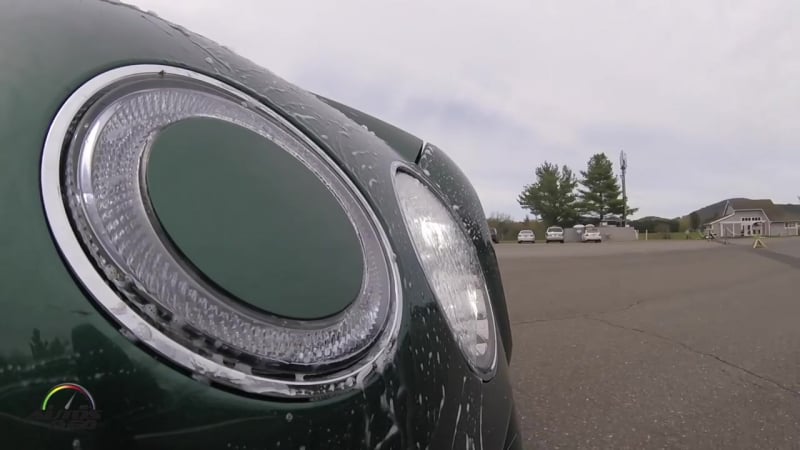 Замаскированный омыватель фар на bentley bentayga