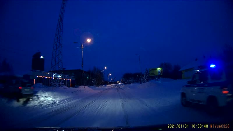 31 01 2021 снесли светофор на перекрестке улиц островского и булгаковой