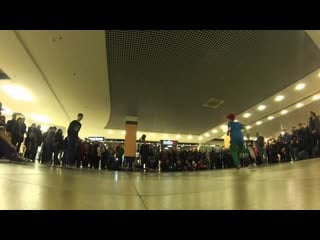 Falsh 1 round (top rock top session 2013) #bboy #bgirl #breakdance